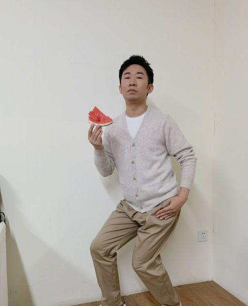 杨迪爆料被排挤视频,揭秘明星背后的残酷现实  第2张
