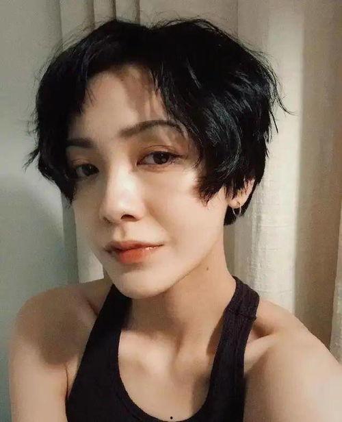 网友爆料郭采洁隐婚视频,揭秘明星背后的婚姻生活  第3张